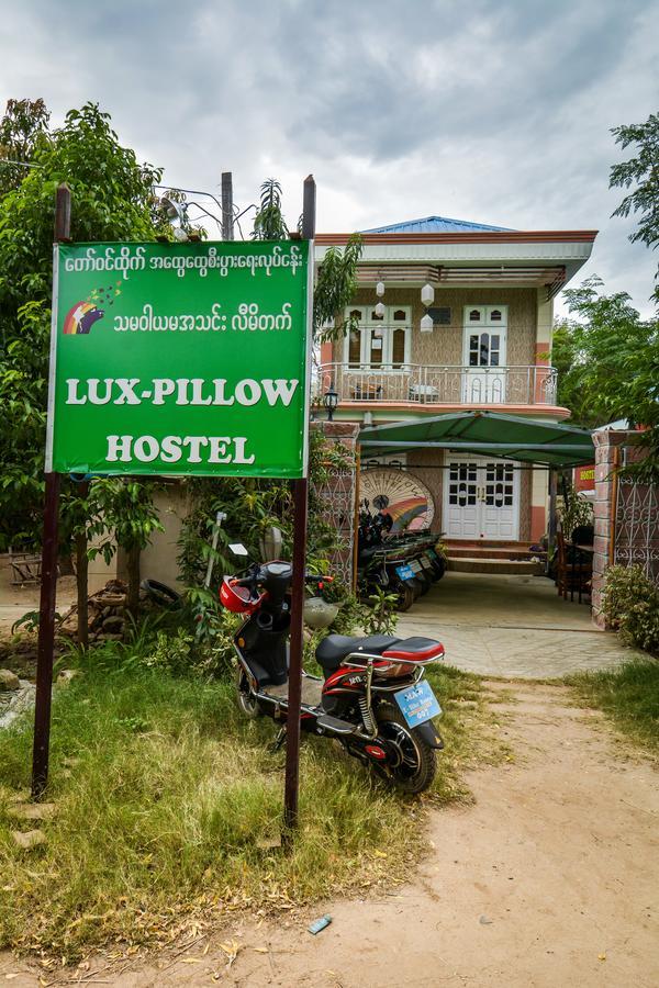Lux Pillow Hostel Nyaung-U Bagian luar foto