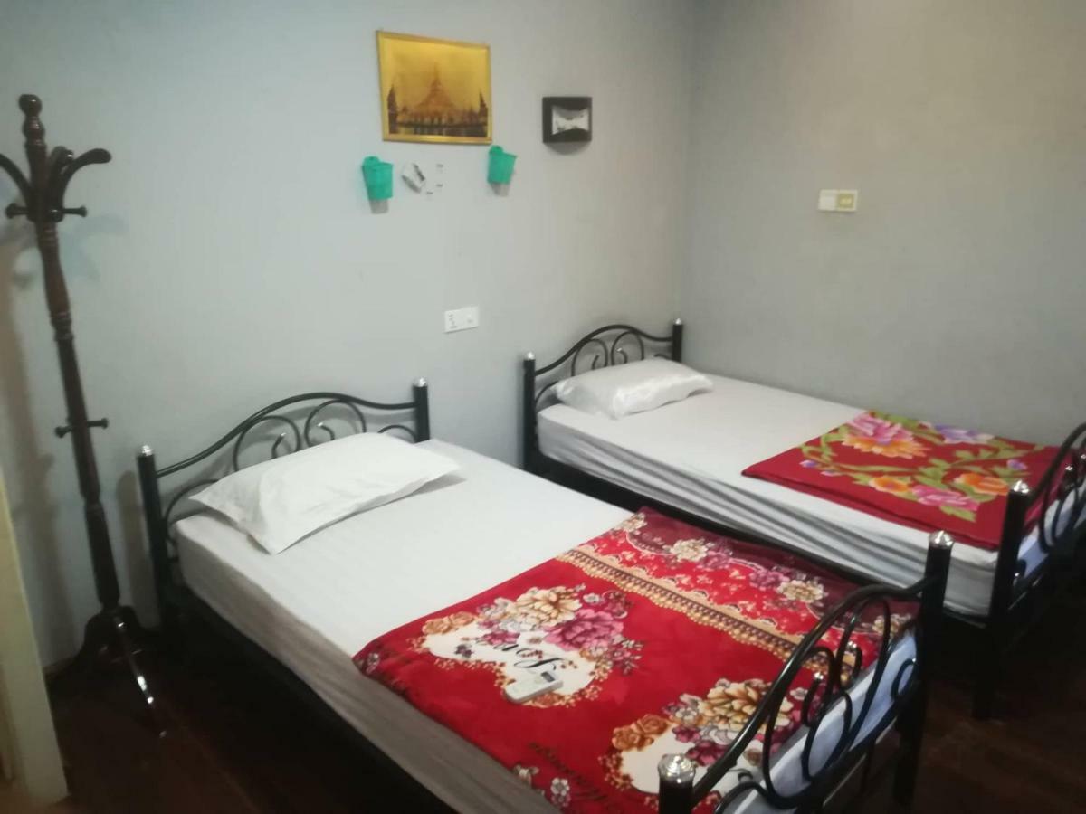 Lux Pillow Hostel Nyaung-U Bagian luar foto