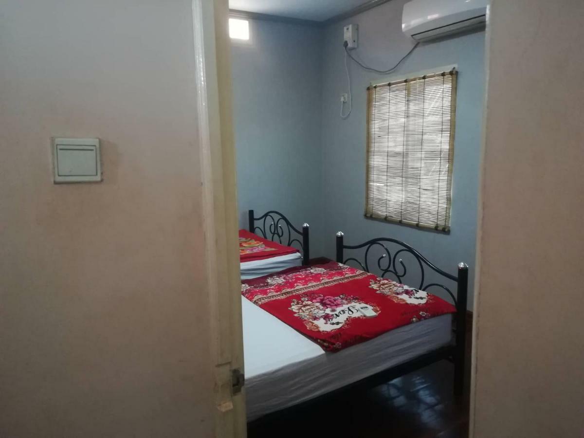 Lux Pillow Hostel Nyaung-U Bagian luar foto