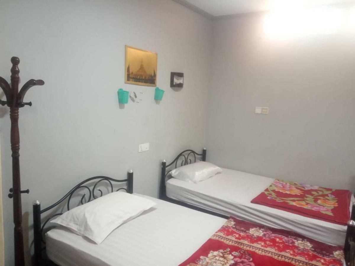 Lux Pillow Hostel Nyaung-U Bagian luar foto